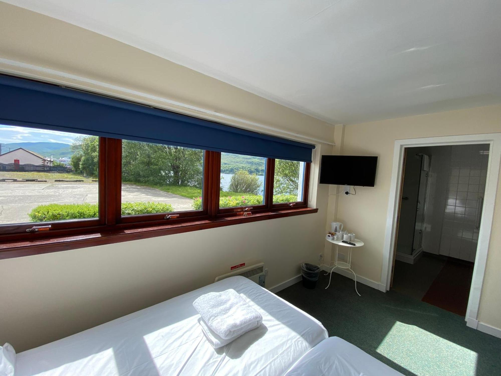 Waterfront Lodge - Accommodation Only Fort William Habitación foto